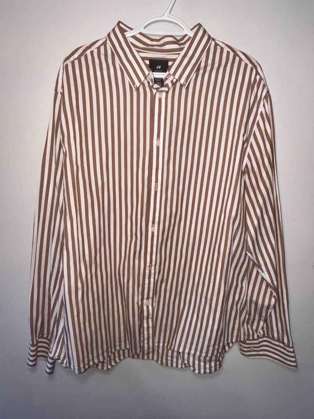 H&M XL Men’s Button Up Shirt